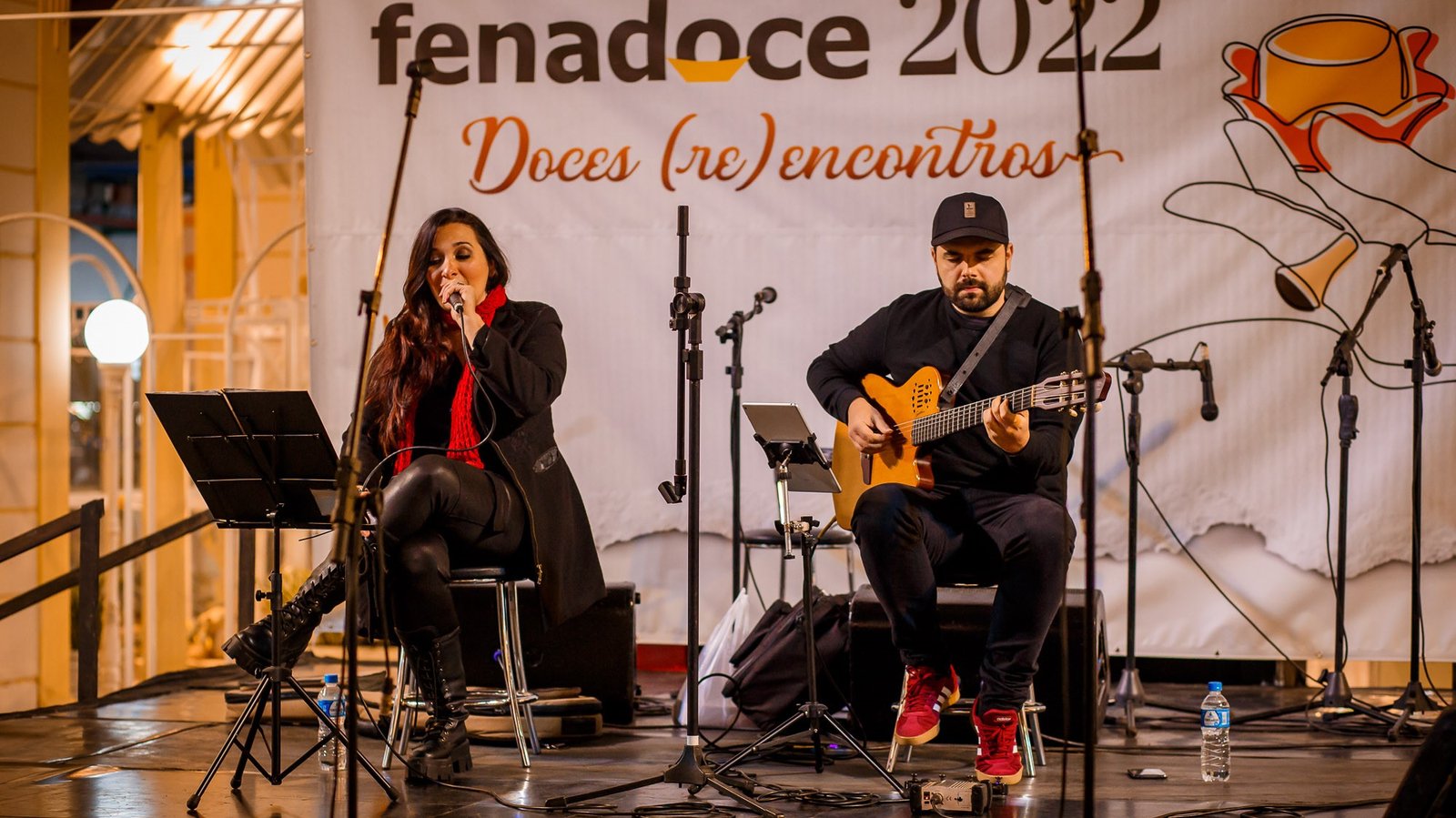 Fenadoce Cultural reuniu tradições gaúchas e músicas acústicas na noite deste sábado (11)