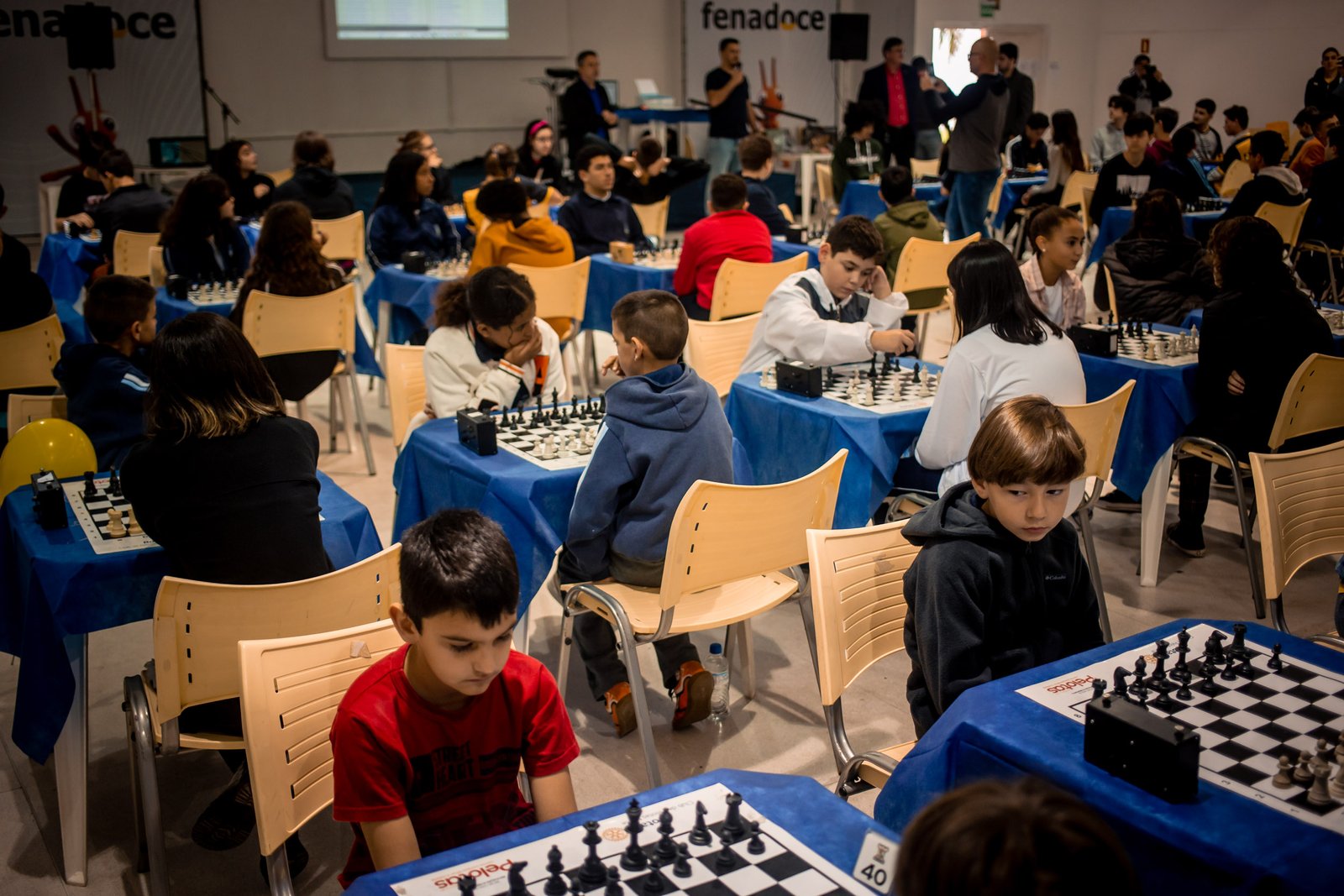 Torneio Profissional Chess Clock Master Com Xadrez