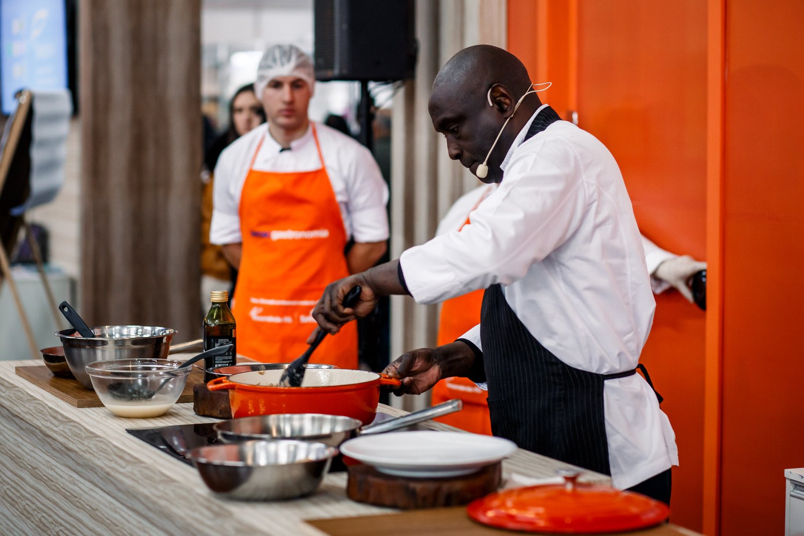 Mamadou Sène é atração em dia de gastronomia na 30ª Fenadoce