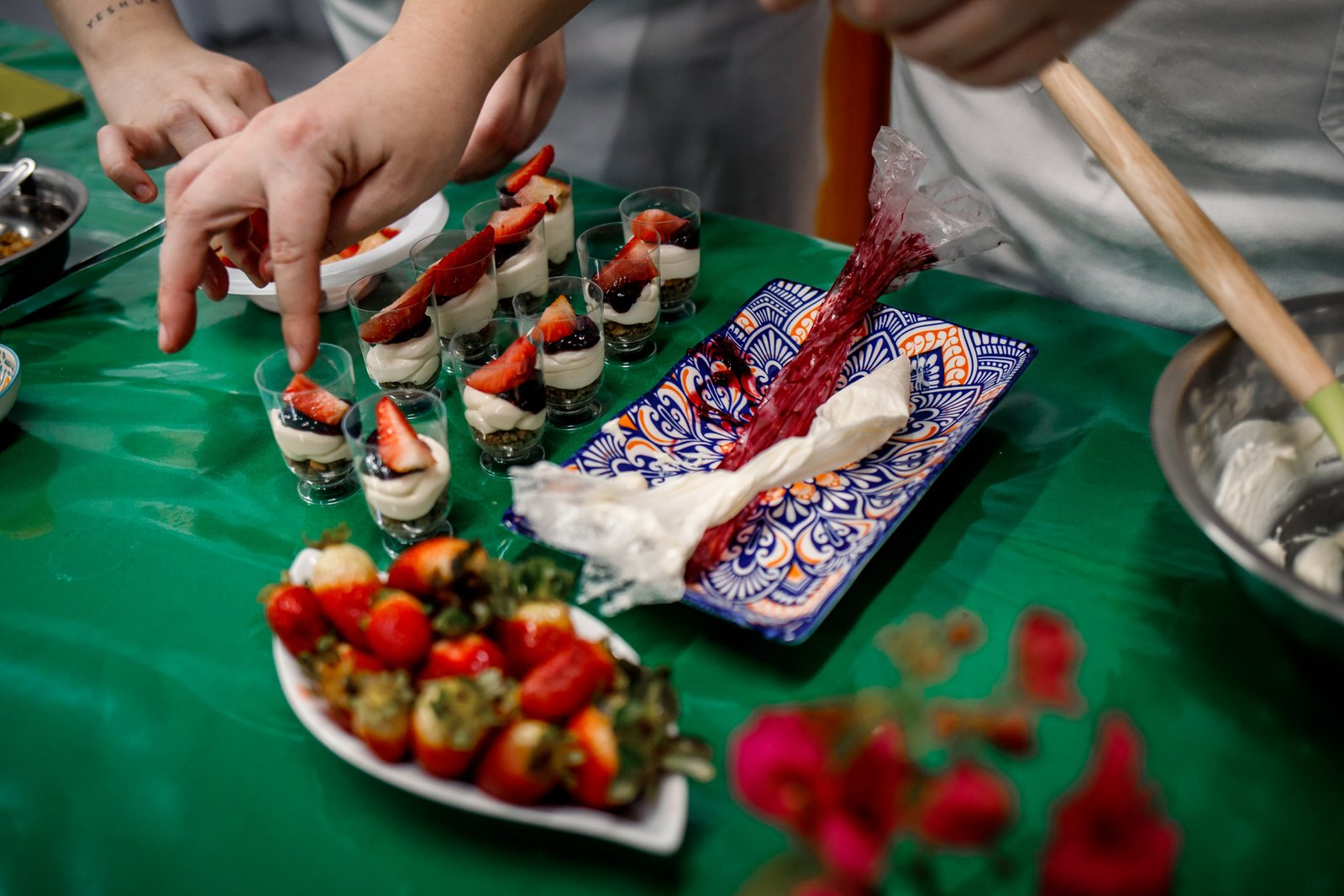 Cuscuz de Charque e tradicional sobremesa australiana no Festival de Gastronomia da UFPel