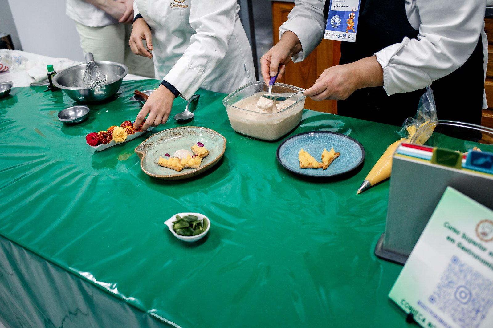 Receitas salgadas e doces em dia de oficina gastronômica da UFPEL