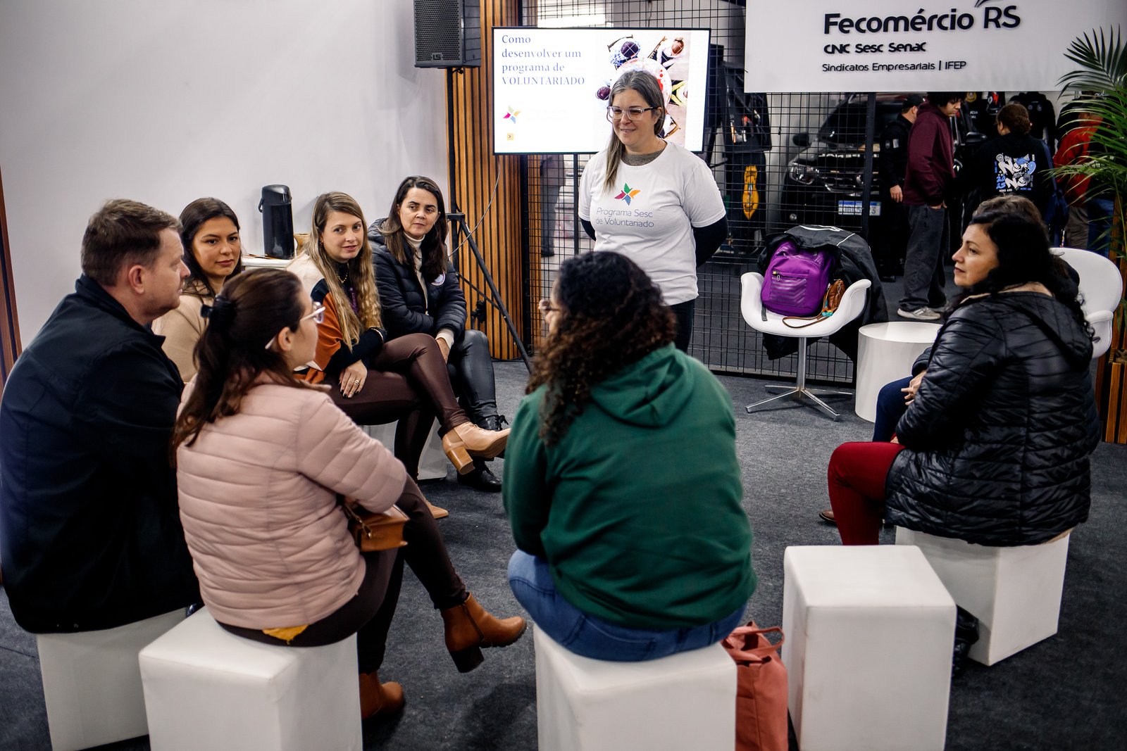 Espaço Multiuso da Fecomércio-RS recebe roda de conversa sobre gestão de voluntariado em Instituições Sociais