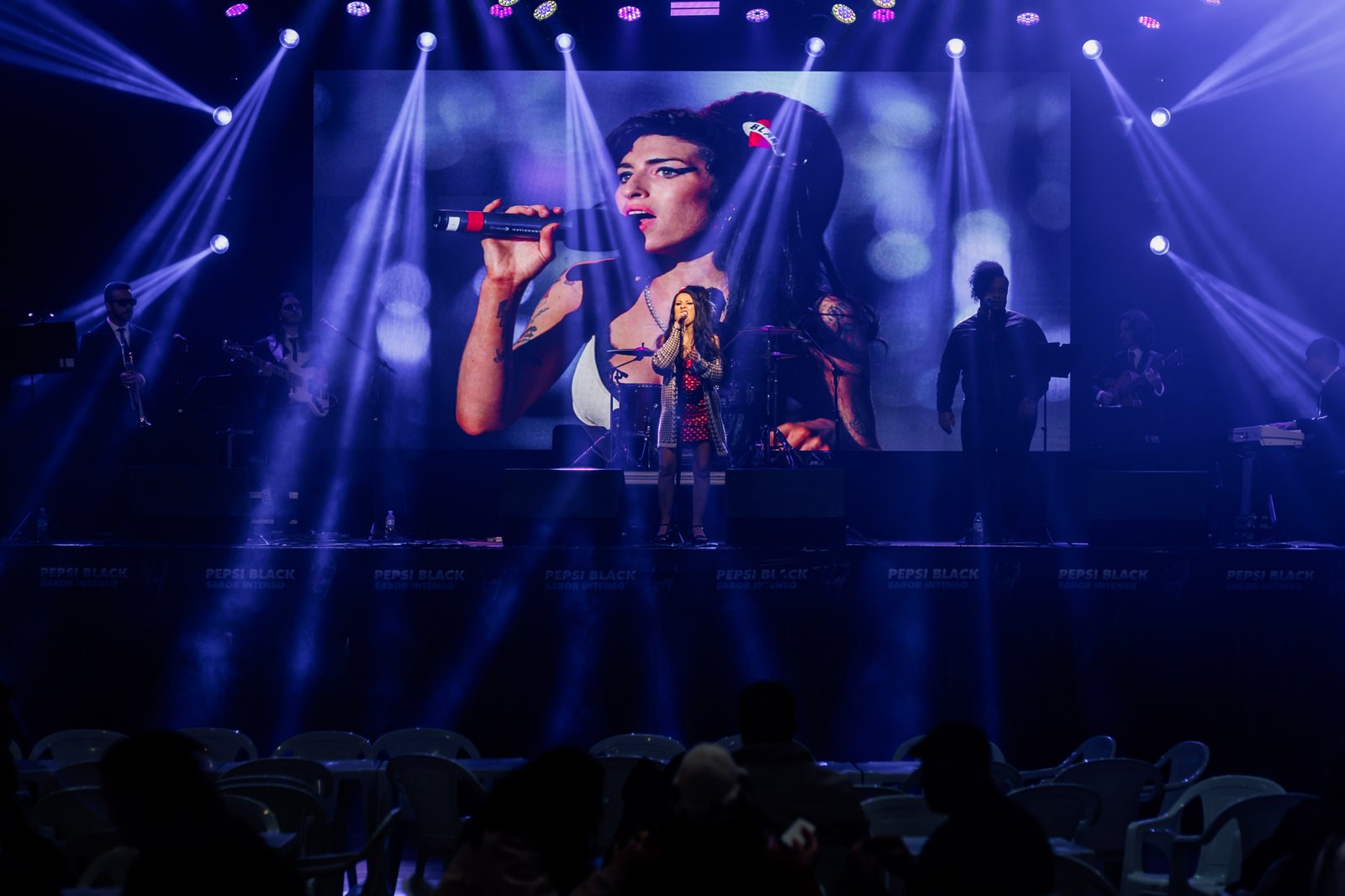 Tributo à Amy Winehouse é sucesso na programação  Sesc/Fecomércio-RS da 31ª Fenadoce