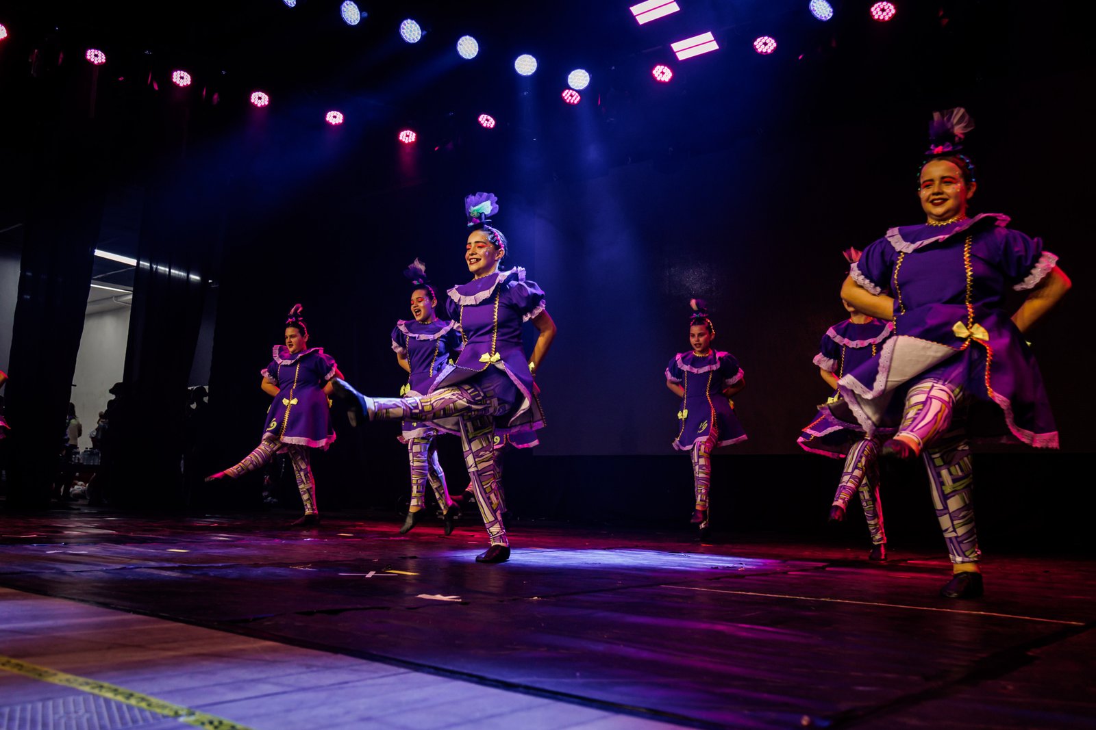 Fenadoce recebe rodeio tradicionalista e atrações musicais neste final semana