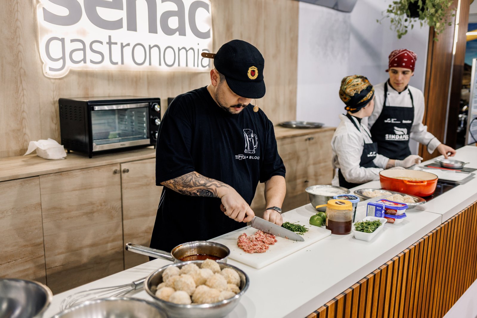 Bolinhos de Linguiça e Banoffe Inclusiva na Gastronomia do Senac neste sábado (2)