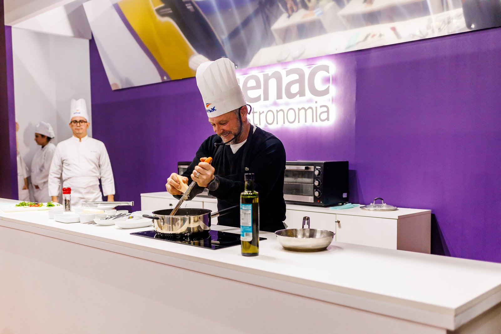 Diretor da Rádio Oceano detalha receita especial no Festival de Gastronomia do Senac-Pelotas