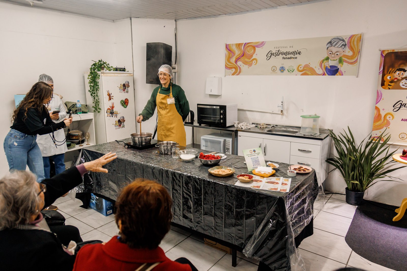 Festival de Gastronomia da UFPel promove oficina que valoriza tradição doceira e produção familiar