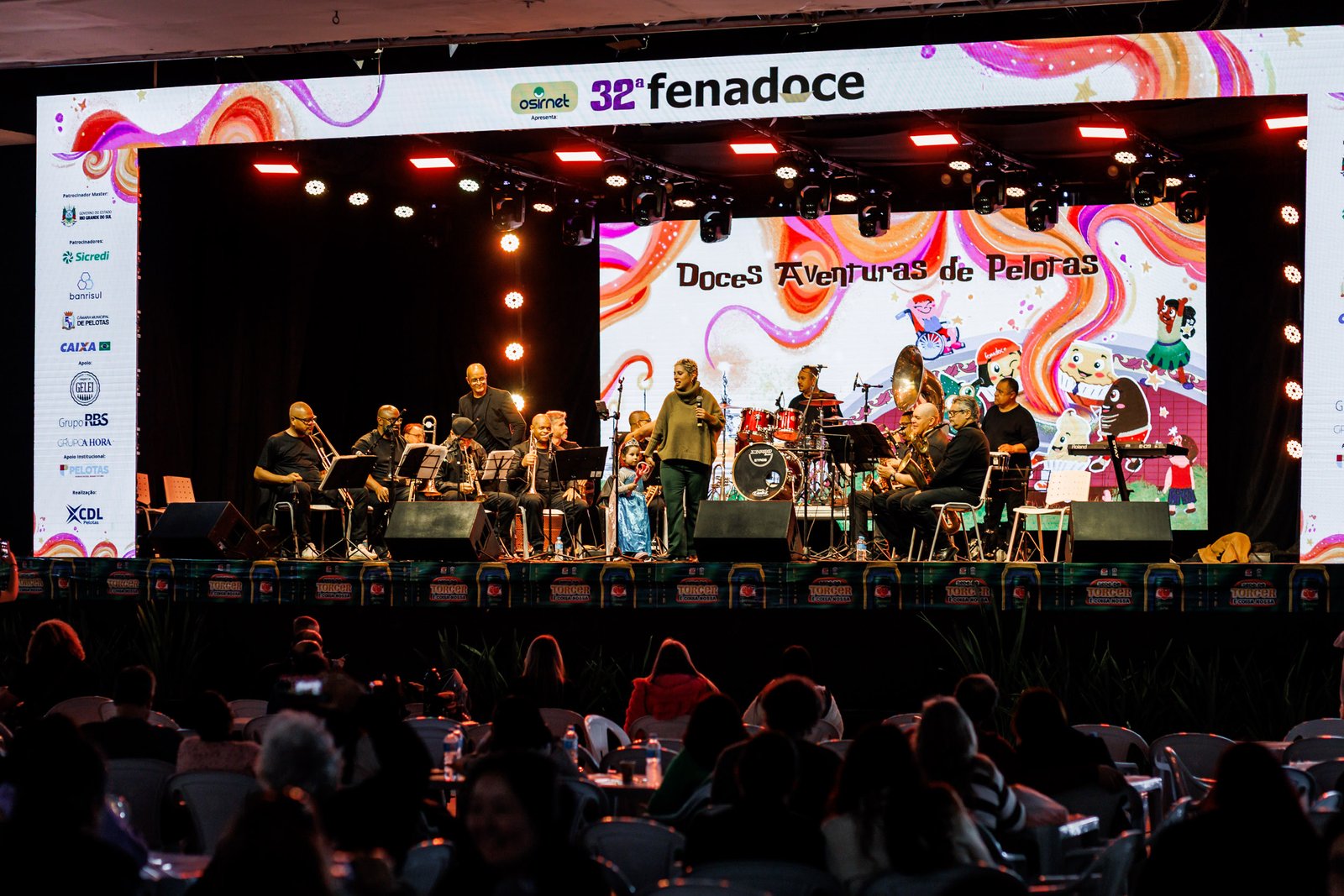 Hip Hop, Ballet, Samba e Tributos: Veja o que rolou na programação da Fenadoce