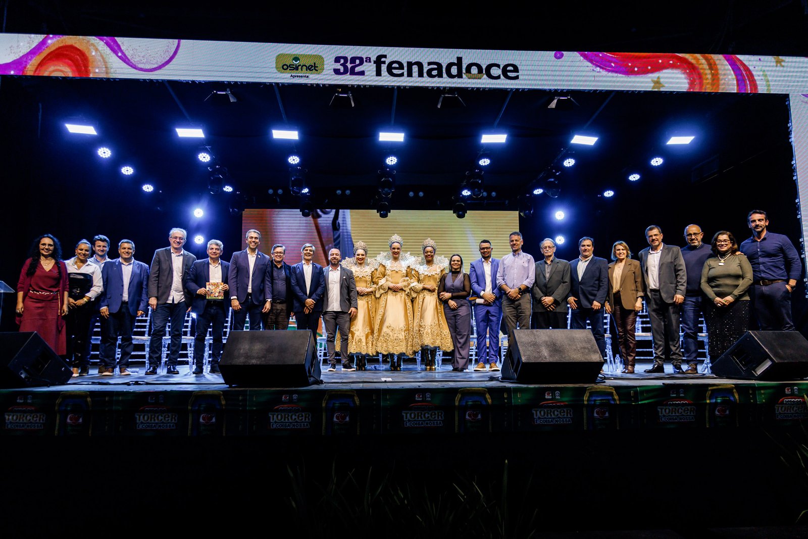 Cerimônia de abertura da 32ª Fenadoce tem homenagem às doceiras e valorização cultural