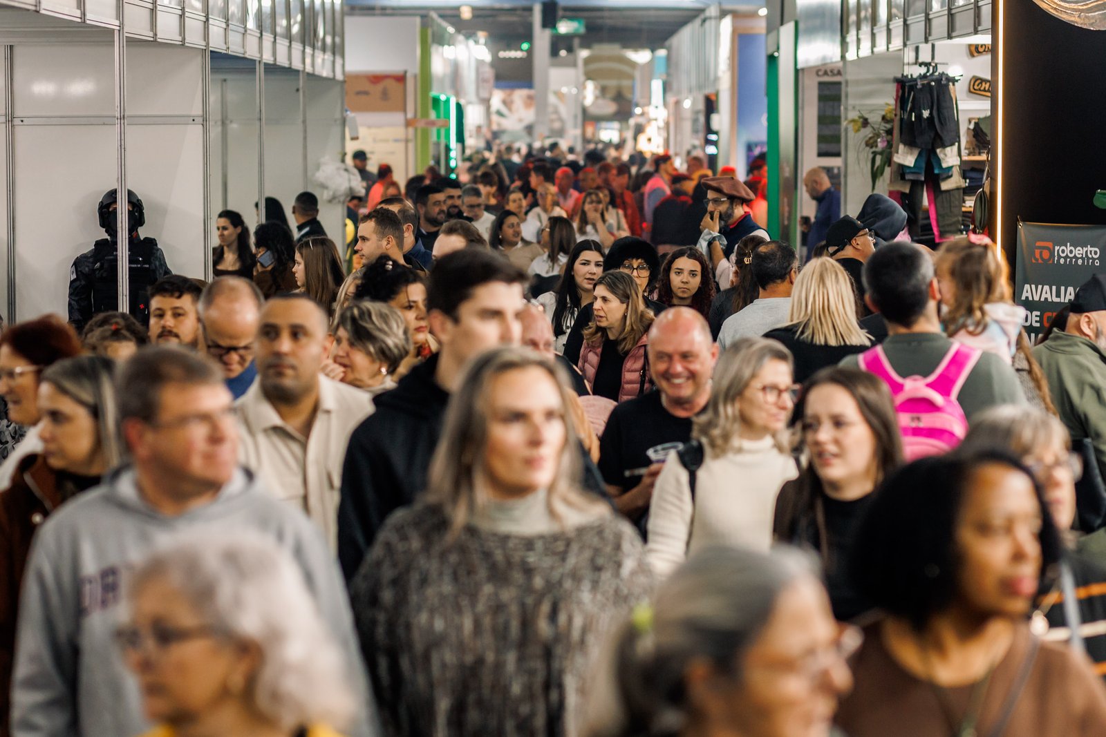 Fenadoce se consolida como vetor de atração de turistas e impulsiona negócios locais