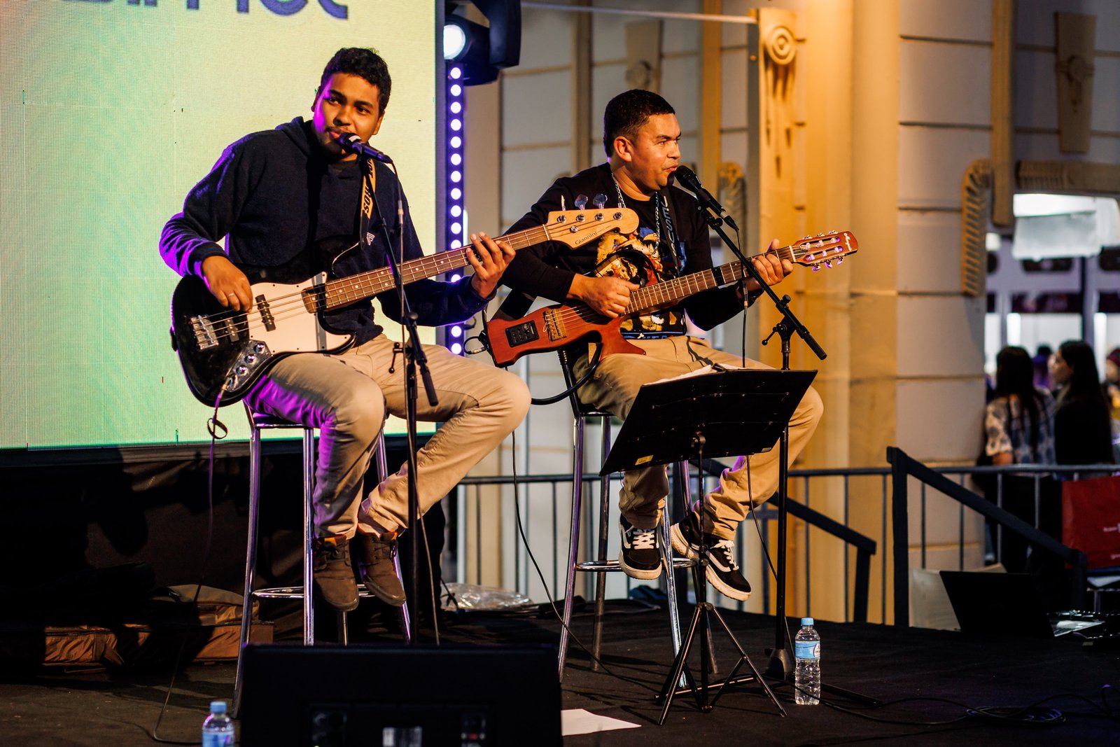 Palco Cidade do Doce reúne clássicos nacionais e pagode na programação