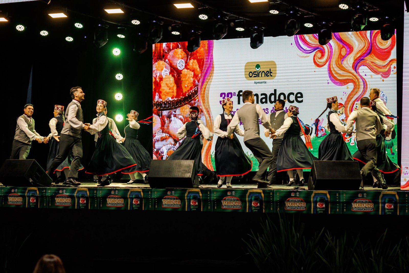 Palco Praça de Alimentação celebra a diversidade cultural